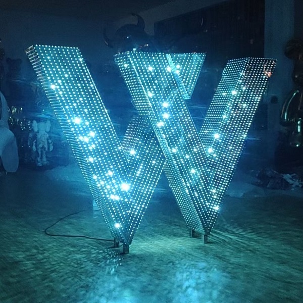 304 Stainless Steel Mirror Finish LED Letter Art Sculpture